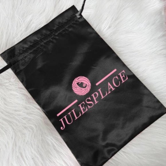 Reversible Silk Satin Bonnet, Satin Bag & Headband 3pc - Picture 6 of 9